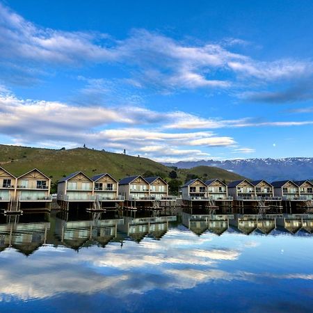 Marsden Lake Resort Central Otago Cromwell Kültér fotó The Jack's Point clubhouse