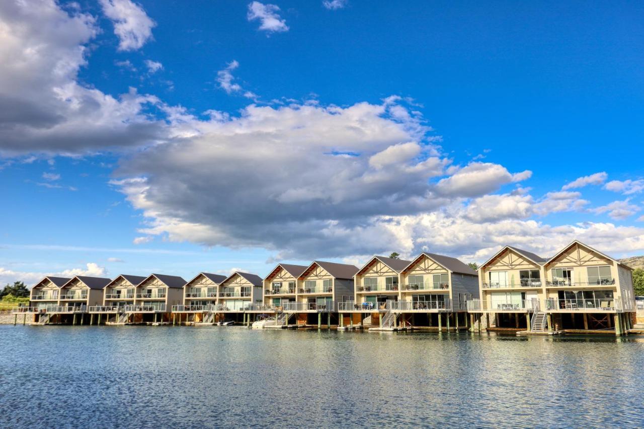 Marsden Lake Resort Central Otago Cromwell Kültér fotó The Waterfront